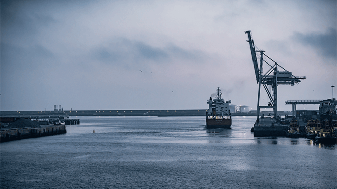 inland-waterway-freight-shipment-vessel