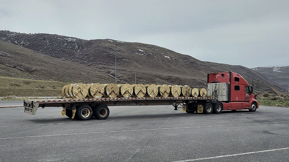 53-foot-flatbed-hauling-steel-coils