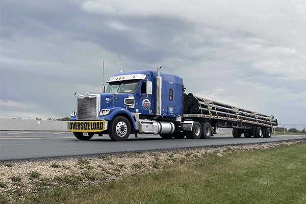 oversized-flatbed-freight-overhang