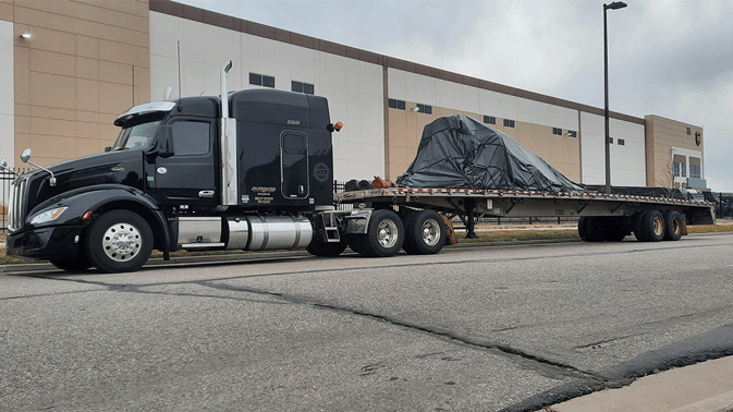 flatbed-freight-with-tarps