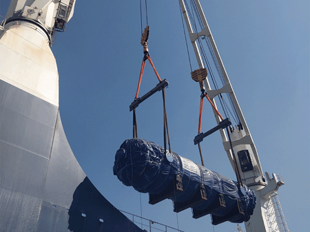 Breakbulk-Cargo-Unloading-From-Vessel