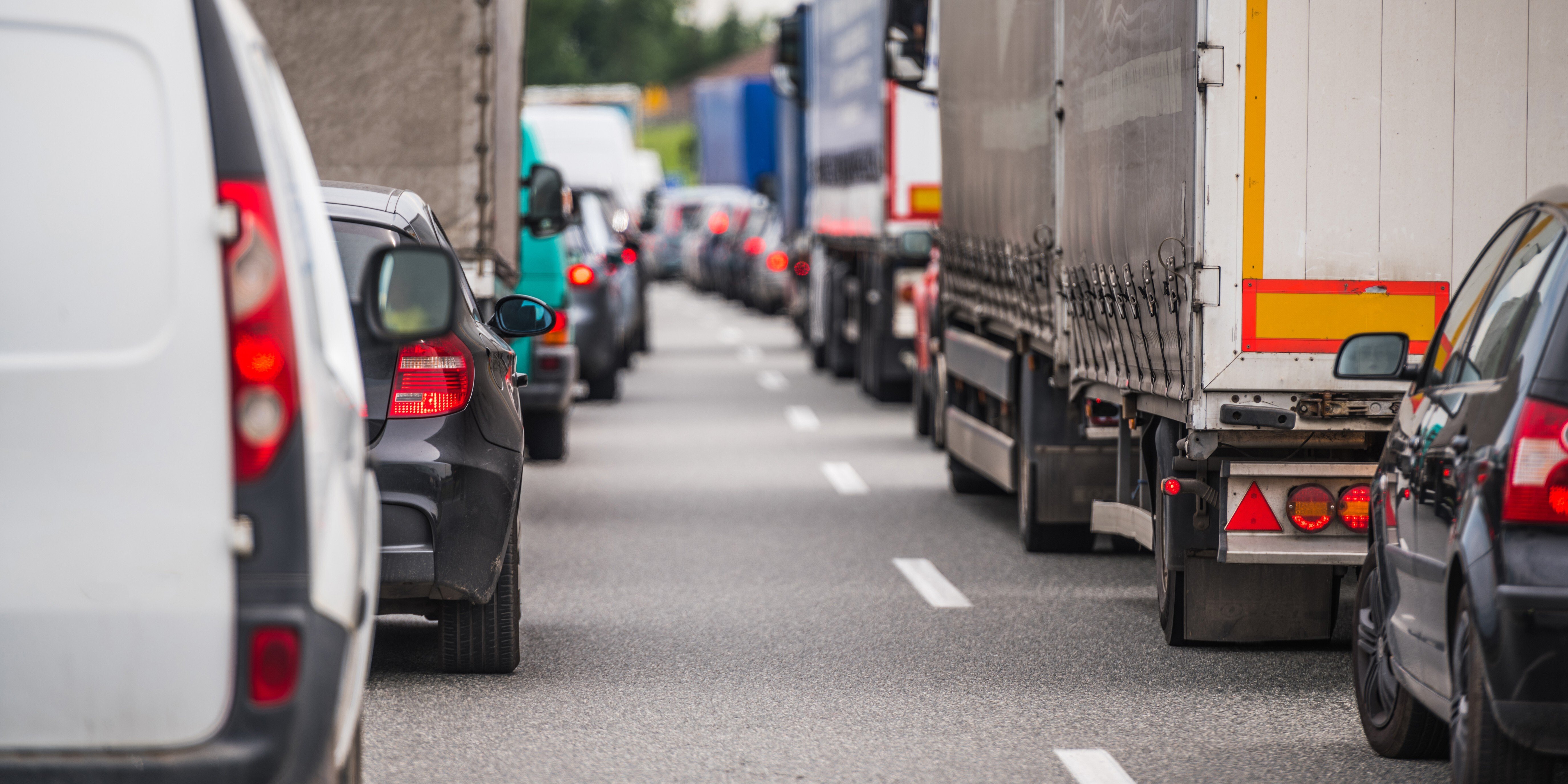 labor-day-weekend-traffic-jam