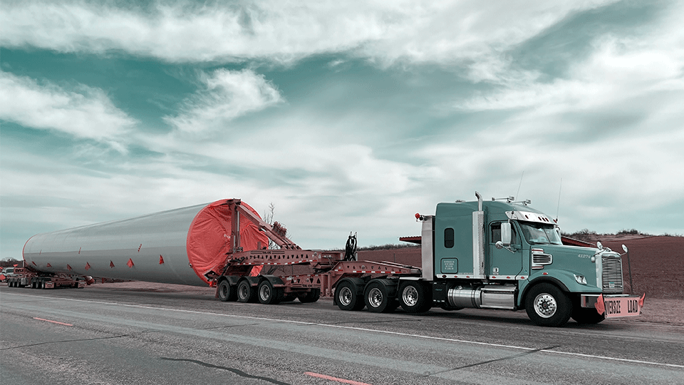 Wind-Turbine-Tower-Heavy-Haul-Shipment