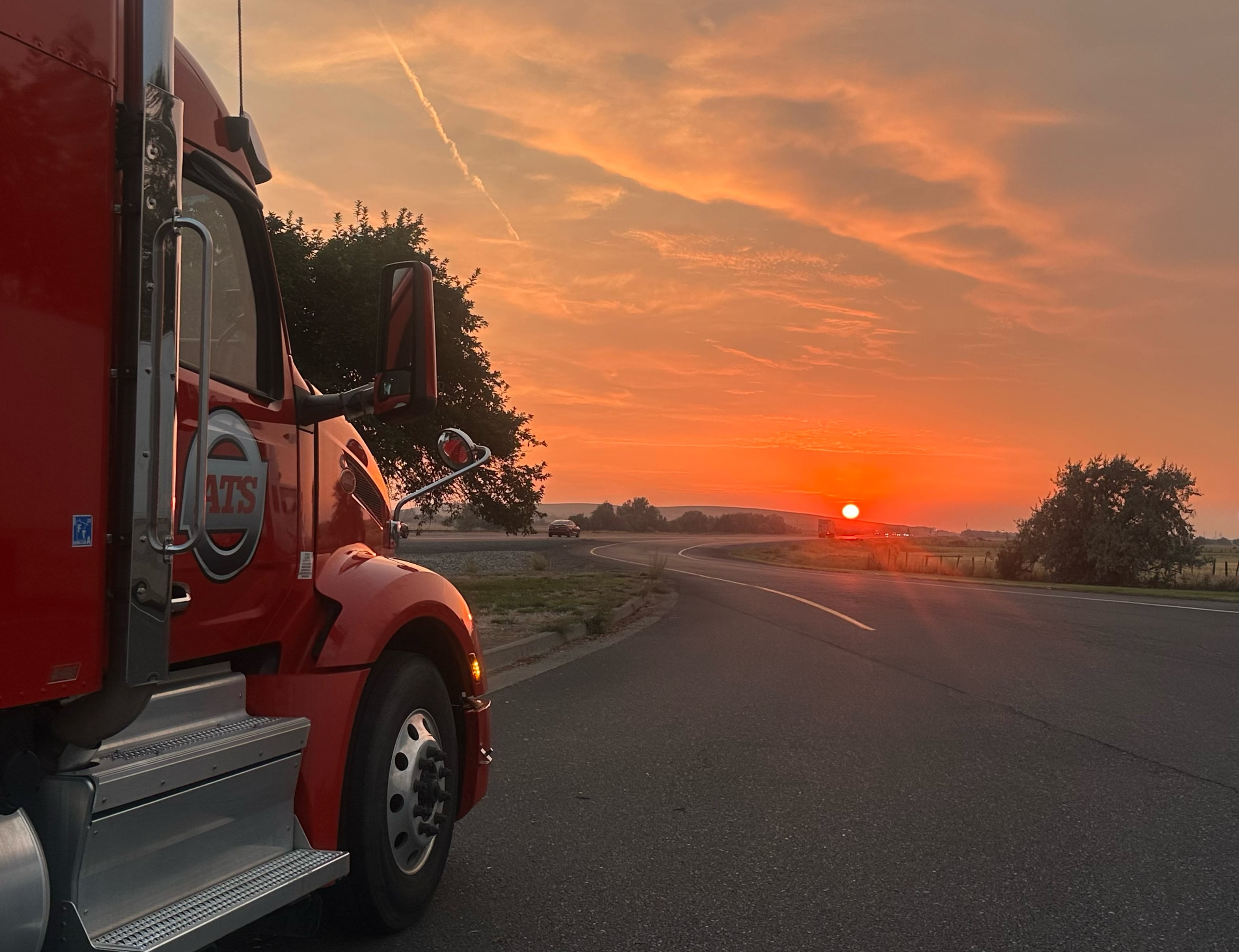 ats-truck-sunset