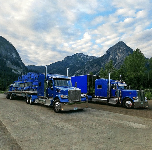Third party logistics services trucks